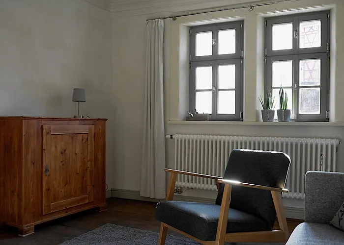 Zur Grauen Maus In Mit Parkplatz Und Garten